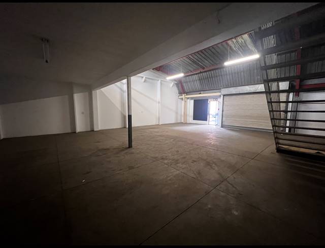 156M² MINI FACTORY TO LET IN STEELEDALE